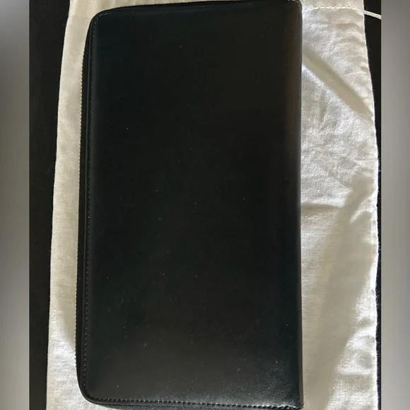 Givenchy Travel Wallet - Picture 2 of 5